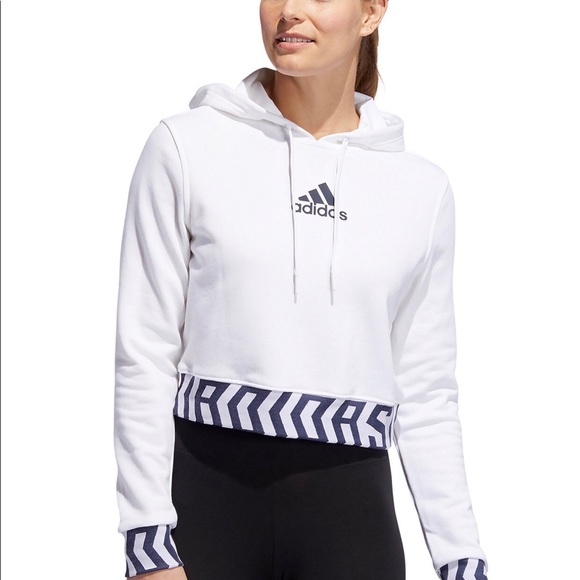 white sweatshirt cropped